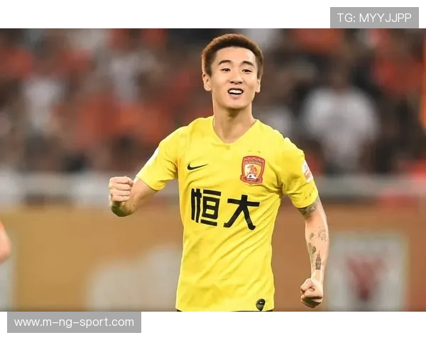 韦世豪：从天才少年到中国足球新星的蜕变与挑战