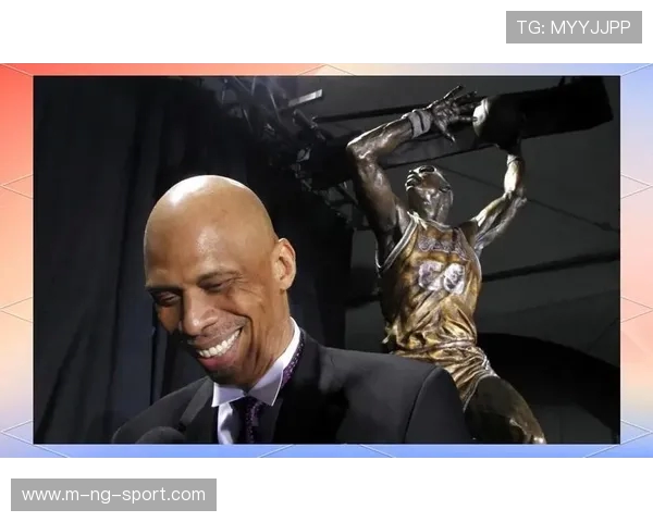 从天勾到传奇领袖卡里姆阿布杜尔贾巴尔的辉煌篮球人生旅程