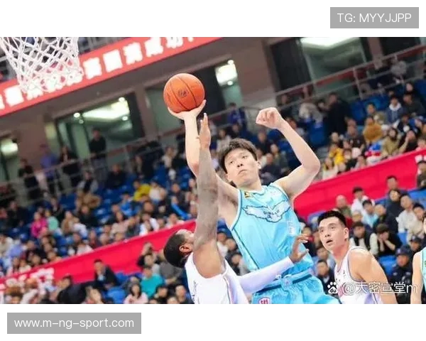 最新体育赛事精彩比分回顾 多场比赛激战正酣 结果悬念跌宕起伏