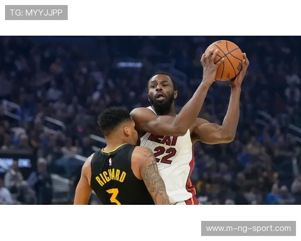 2016年勇士与热火经典对决录像回放重温精彩瞬间与赛场激情