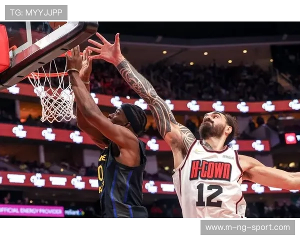 亚当斯与广东队精彩对决集锦回顾展现篮球魅力与激情时刻 亚当斯与广东队精彩对决集锦回顾展现篮球魅力与激情时刻